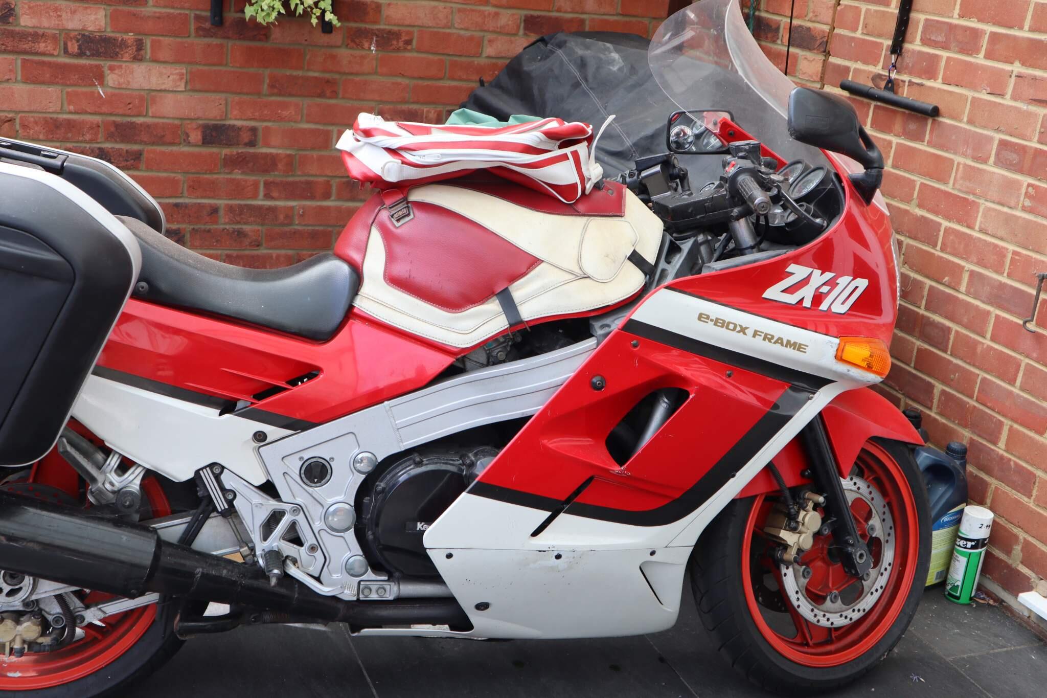 Kawasaki ZX-10 bikes for sale | AutoTrader Bikes